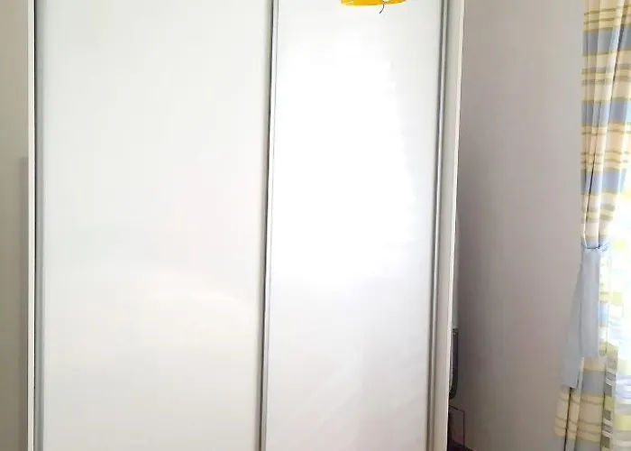 Ivana With Jacuzzi Апартаменты *