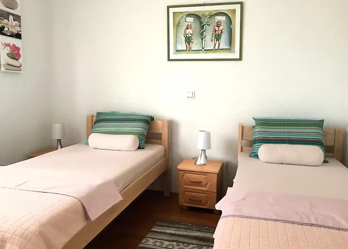 Апартаменты Ivana With Jacuzzi *