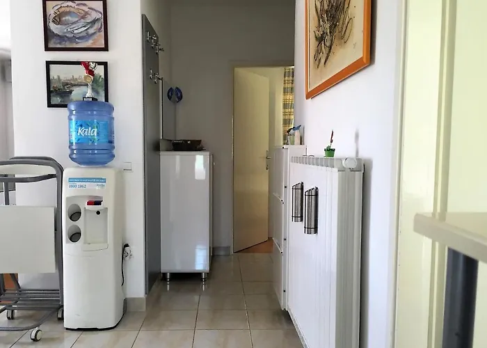 Ivana With Jacuzzi Апартаменты *