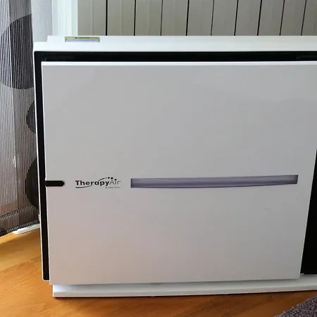 Ivana With Jacuzzi Vir